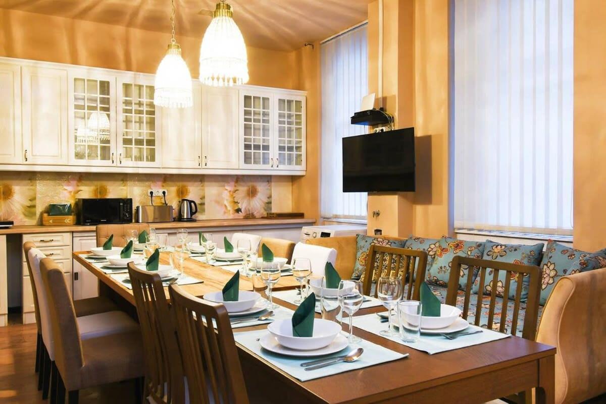 Very Central Very Spacious New Home بودابست المظهر الخارجي الصورة